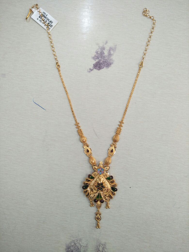 NECKLACE
